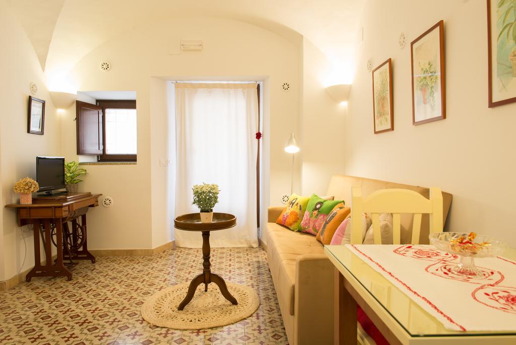 Apartamento Adarve Caceres Luaran gambar